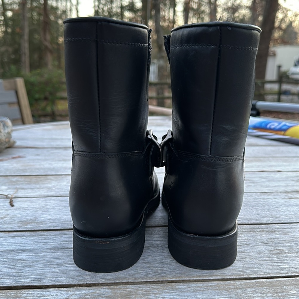 Frye boots with Sherpa lining. Wore them 1 time. In brand new condition. - Picture 5 of 9
